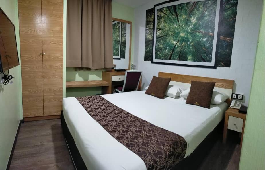 Golden Nasmir Hotel بوكيت ميرتاجام المظهر الخارجي الصورة