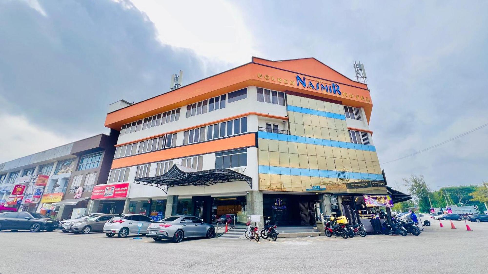 Golden Nasmir Hotel بوكيت ميرتاجام المظهر الخارجي الصورة
