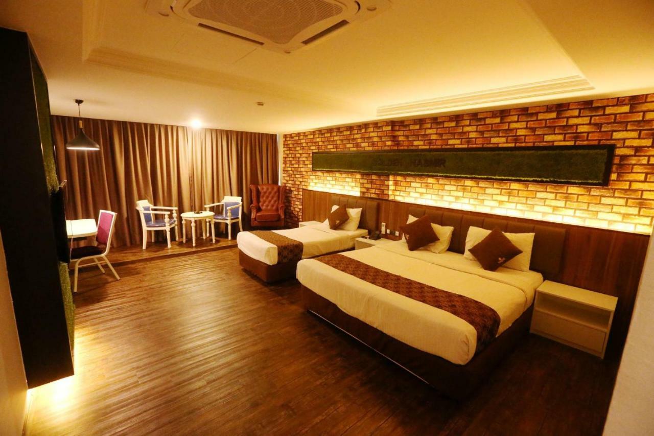 Golden Nasmir Hotel بوكيت ميرتاجام المظهر الخارجي الصورة
