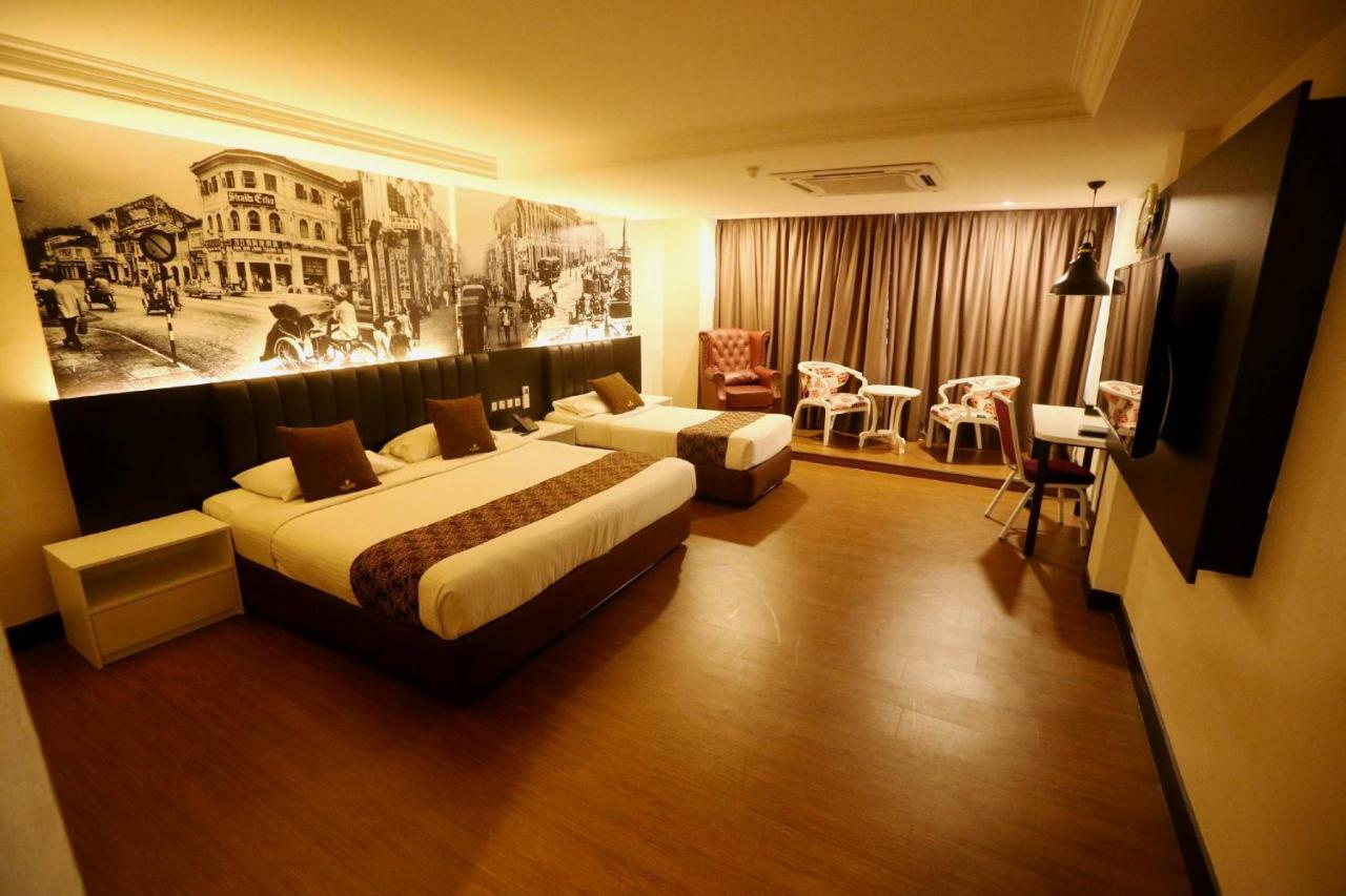 Golden Nasmir Hotel بوكيت ميرتاجام المظهر الخارجي الصورة