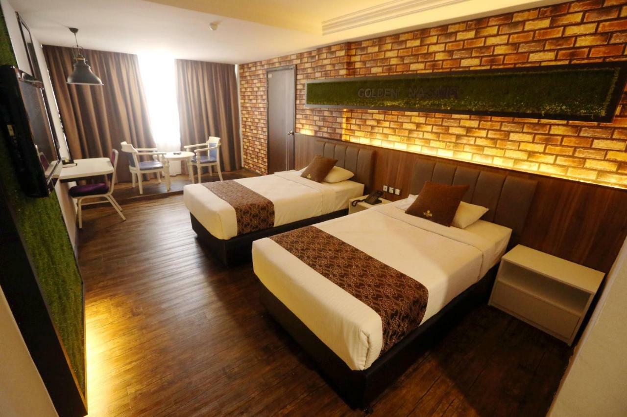 Golden Nasmir Hotel بوكيت ميرتاجام المظهر الخارجي الصورة